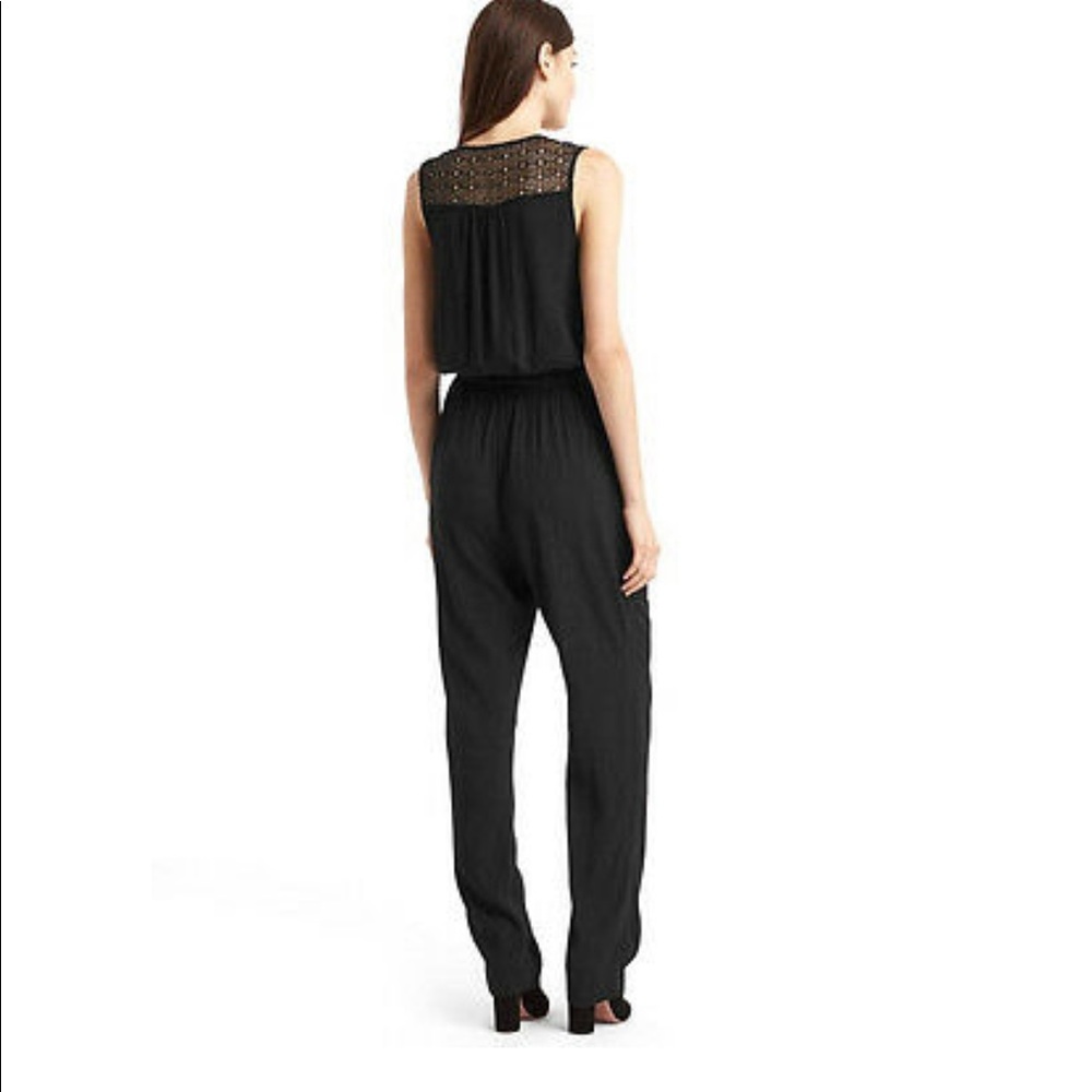NEW GAP Sleeveless Wrap Tie Crochet Back Jumpsuit - Picture 3 of 9